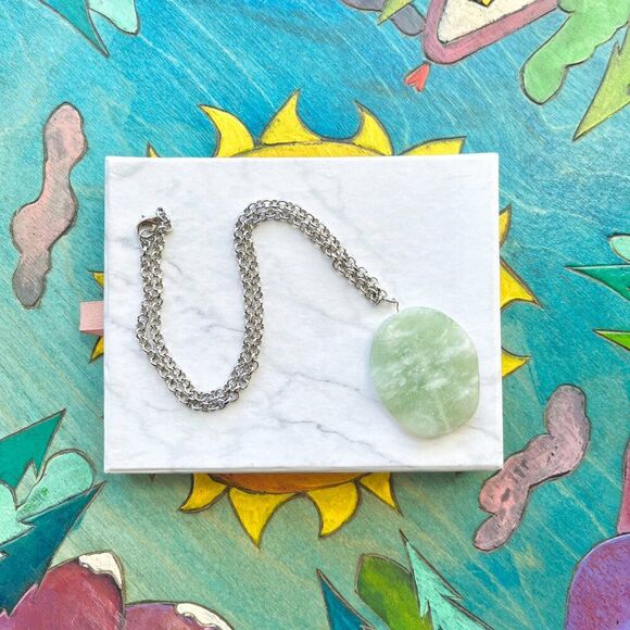 Jade Green Stone Oval Pendant on Silver Chain Necklace - Picture 2 of 6